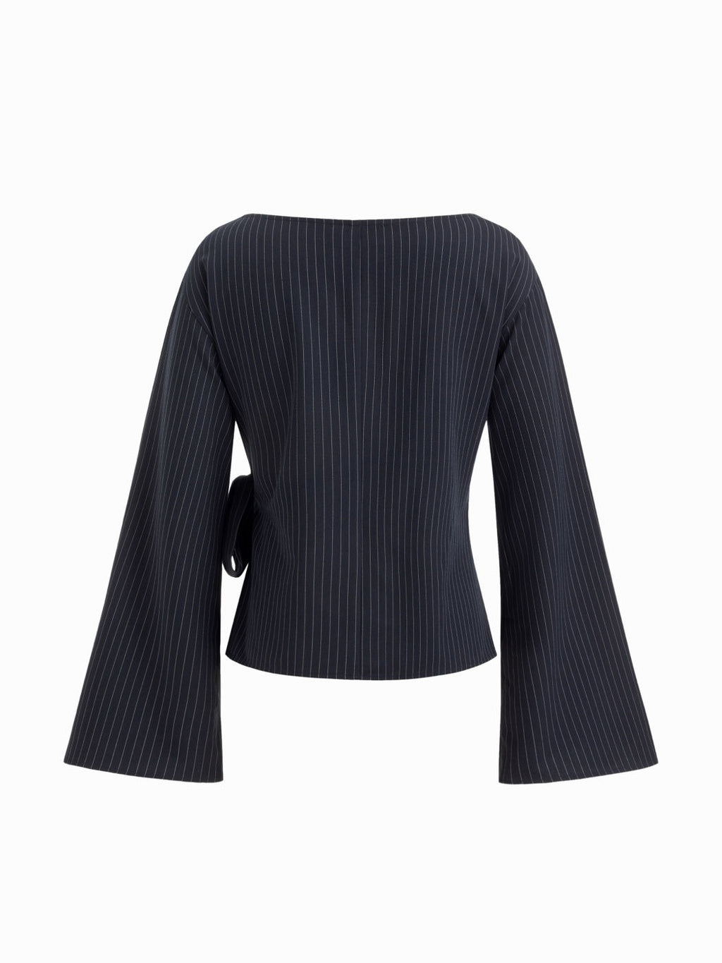 Top de rayas finas con lazo lateral – Cuello barco y mangas acampanadas